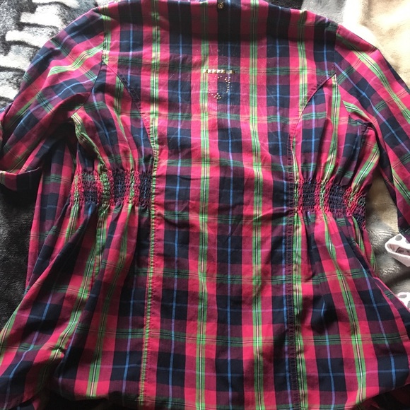 Clothes - Picture 2 of 2